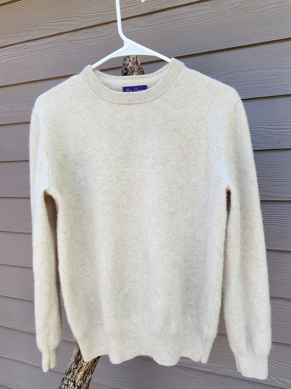 Alan Flusser 100% Cashmere Cream Sweater